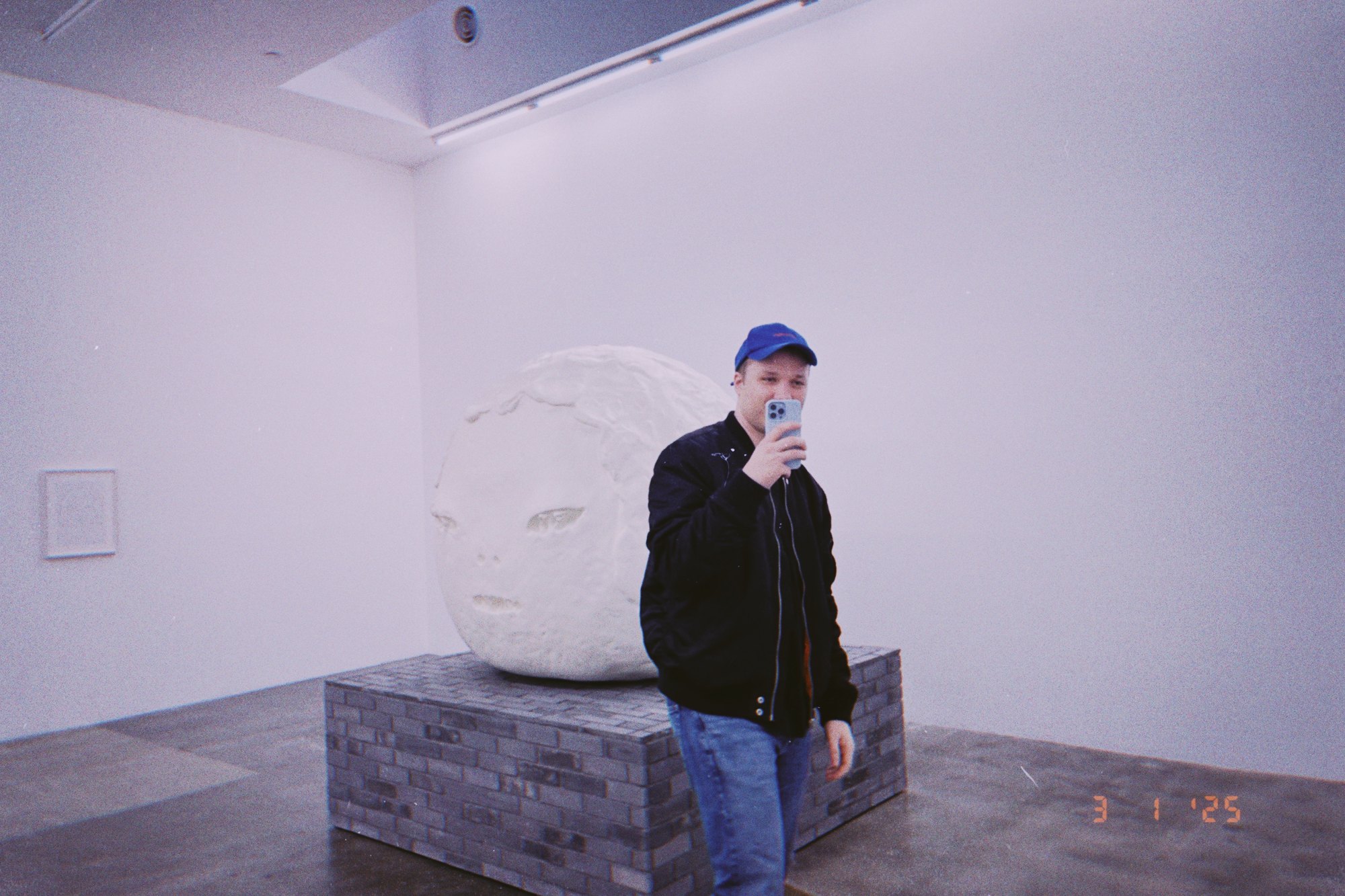 Victor Karpenko at a gallery